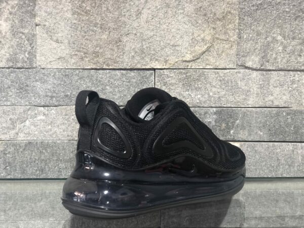 Pantofi Nike Damă Air Max 720 AQ3196-006 Negru